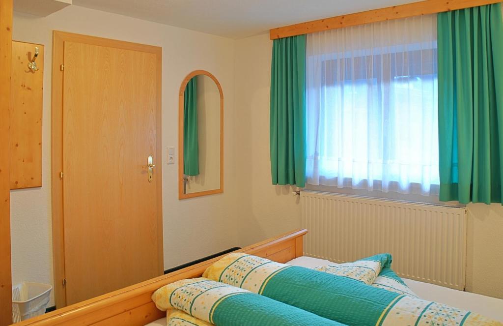 Gaestehaus Resi Jerzens Pokój zdjęcie