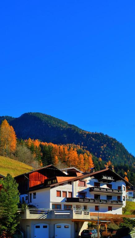 Gaestehaus Resi Jerzens Zewnętrze zdjęcie
